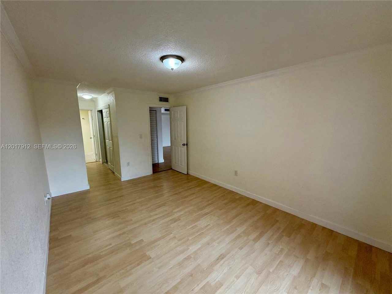 9429 Sw 76th St #W25 - Photo 7 of 18