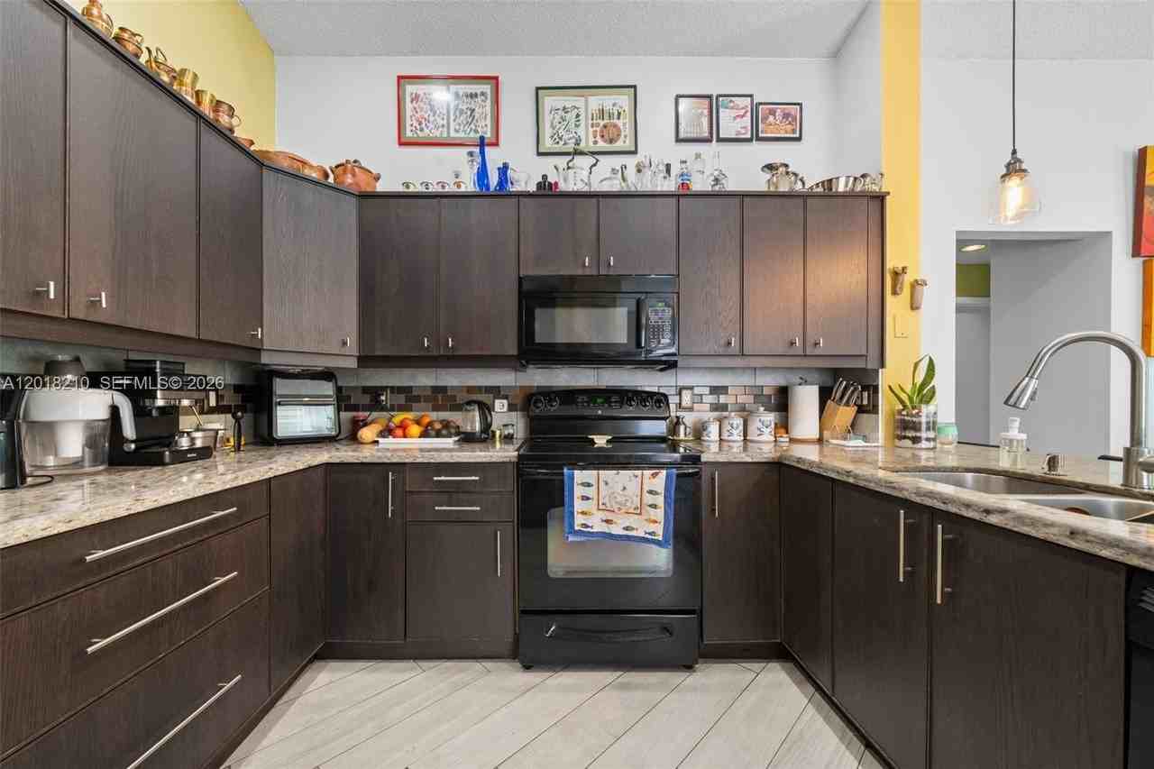 4334 Mahogany Ridge Dr #4334 - Photo 6 of 44