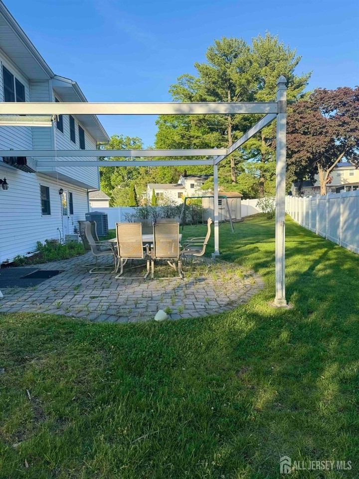 5 Timothy Ct - Photo 5 of 21