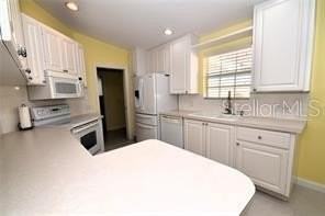 8004 Camminare Dr - Photo 6 of 21