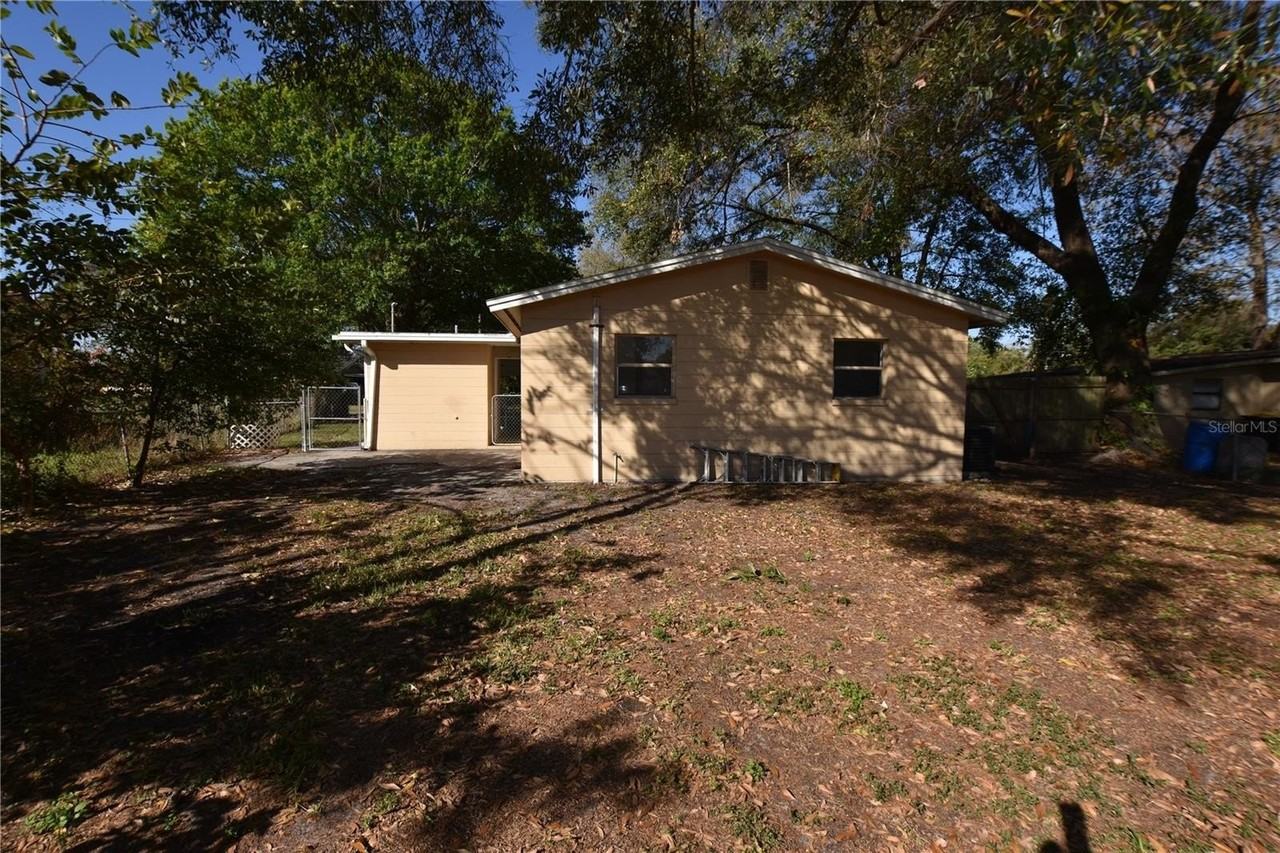105 Flamingo Dr - Photo 5 of 28