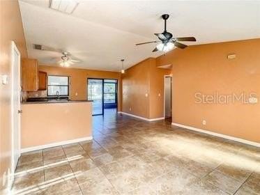 348 Cornwallis Ct - Photo 4 of 16