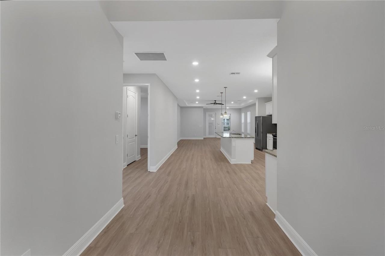13766 Rosbash Aly - Photo 5 of 42
