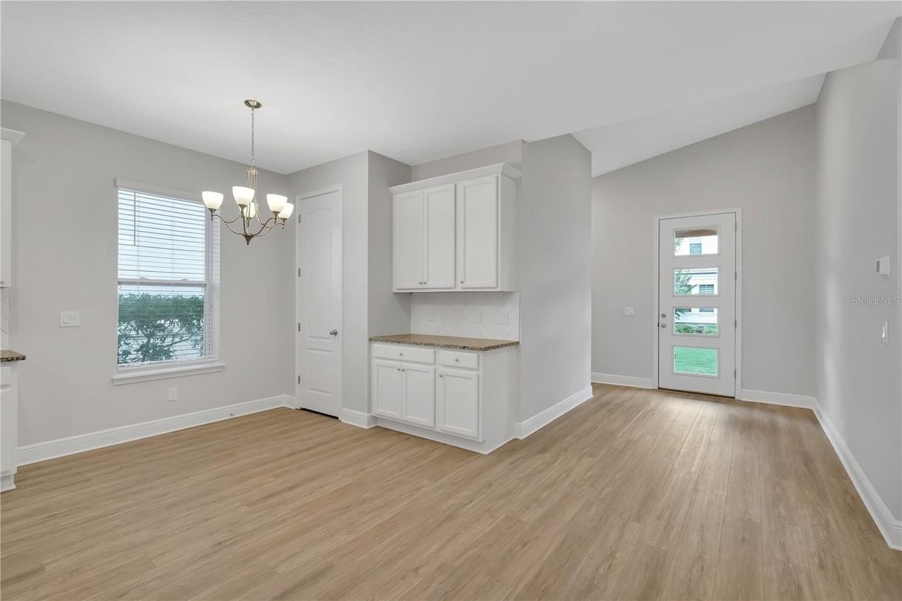 13766 Rosbash Aly - Photo 6 of 42