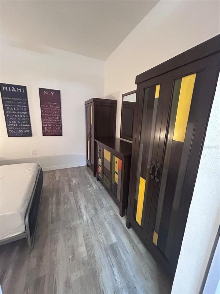 1116 Prosperity Ave - Photo 3 of 16