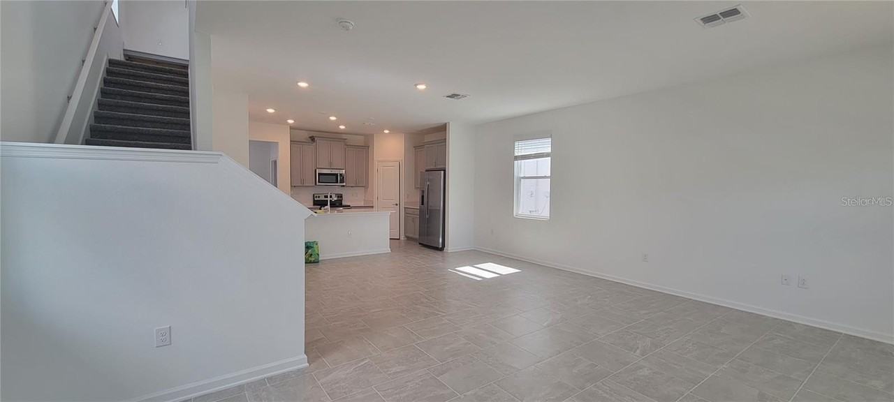 2377 Volunteer Ave - Photo 6 of 29