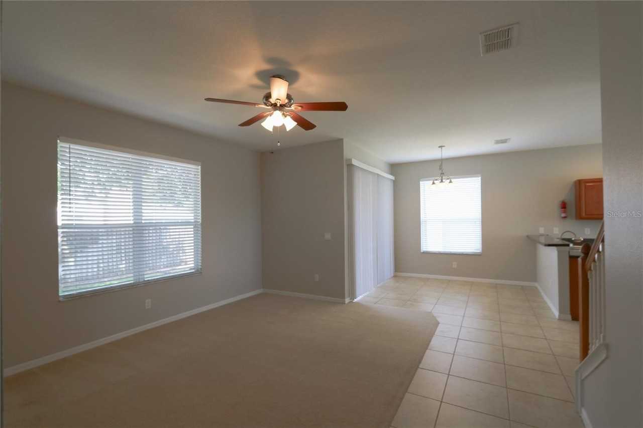 622 Breezeway Ct - Photo 7 of 24