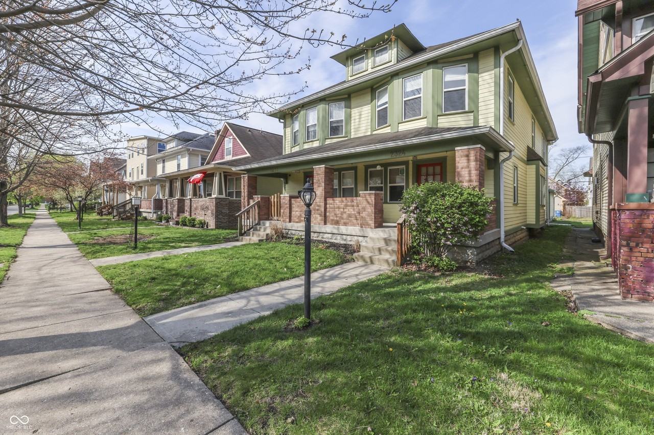 2324 N Alabama St - Photo 2 of 47