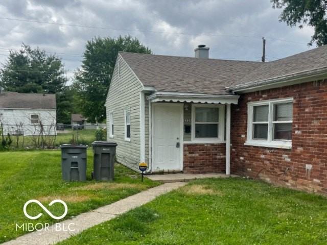 2226 N Kenyon St - Photo 2 of 17