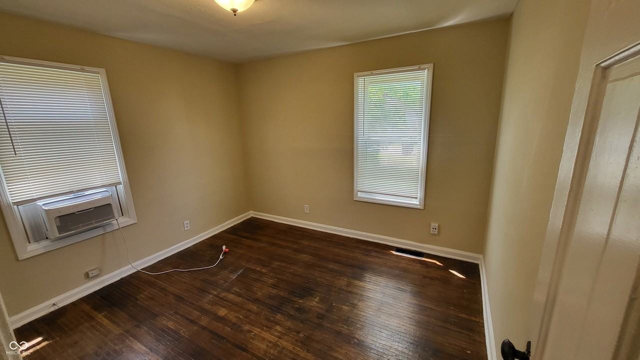 228 N Tacoma Ave Unit A - Photo 6 of 16