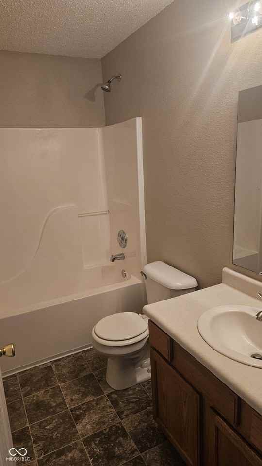 15385 Dry Creek Rd - Photo 7 of 9