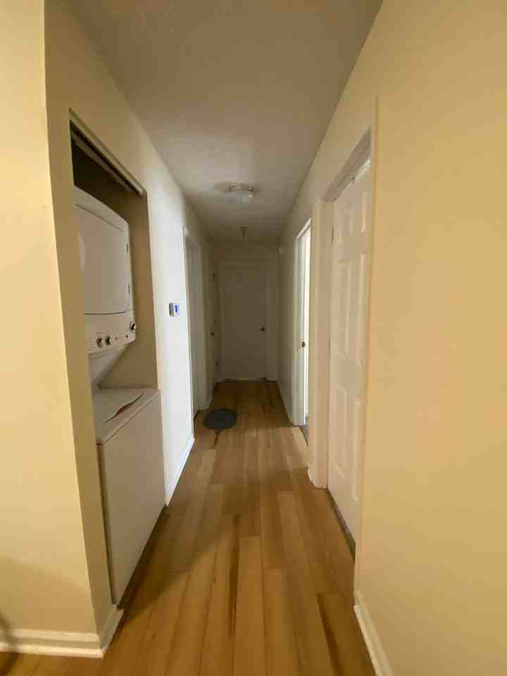 3200 E John Hinkle Pl Apt B - Photo 5 of 17