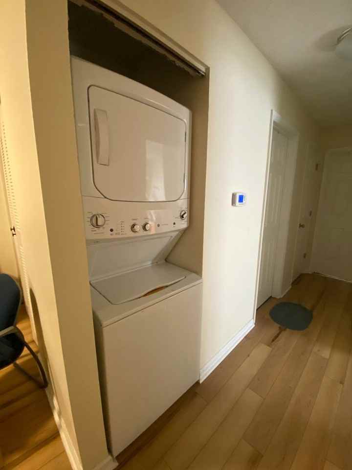 3200 E John Hinkle Pl Apt B - Photo 6 of 17