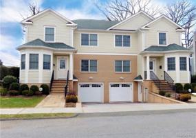 featured image of 114 Oak St #114