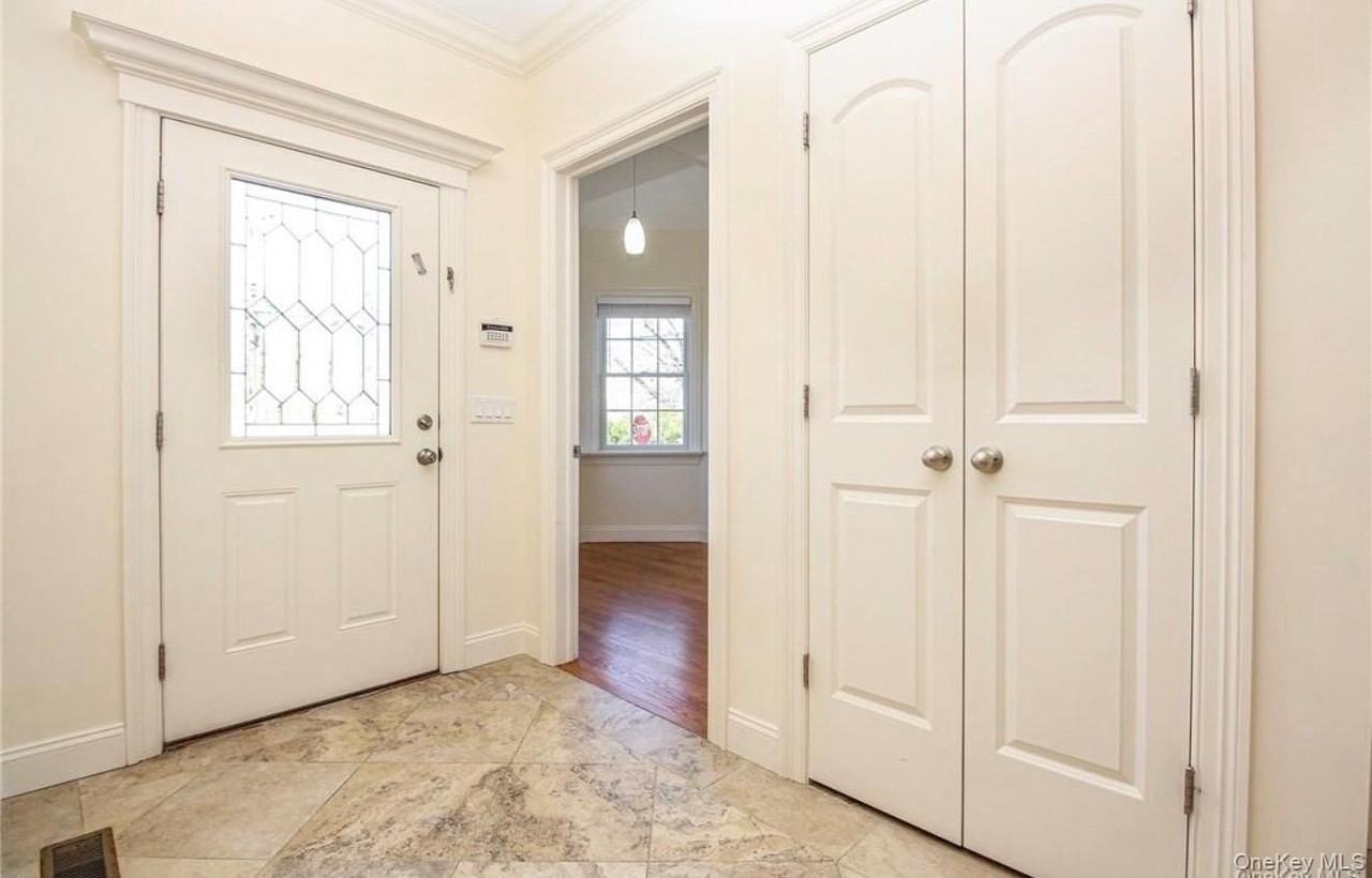 114 Oak St #114 - Photo 2 of 23