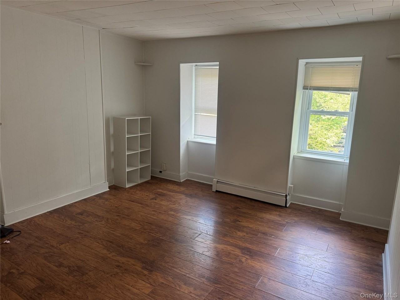 54 S Bridge St - Photo 5 of 10