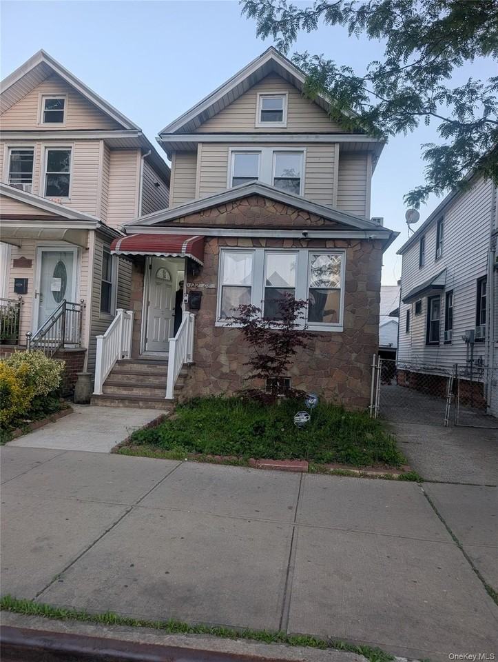 12208 Hillside Ave #2