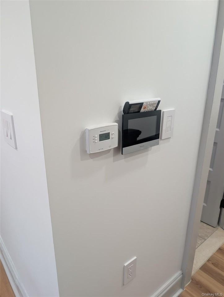 12208 Hillside Ave #2 - Photo 4 of 8