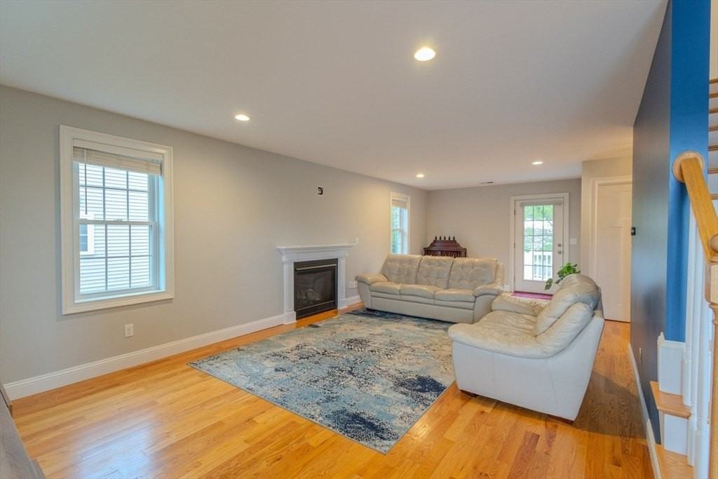 39 Hayward St #9 - Photo 6 of 30