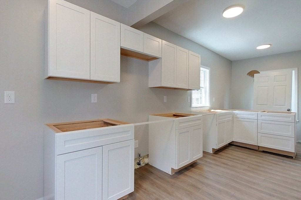 3 William St #2 - Photo 4 of 21