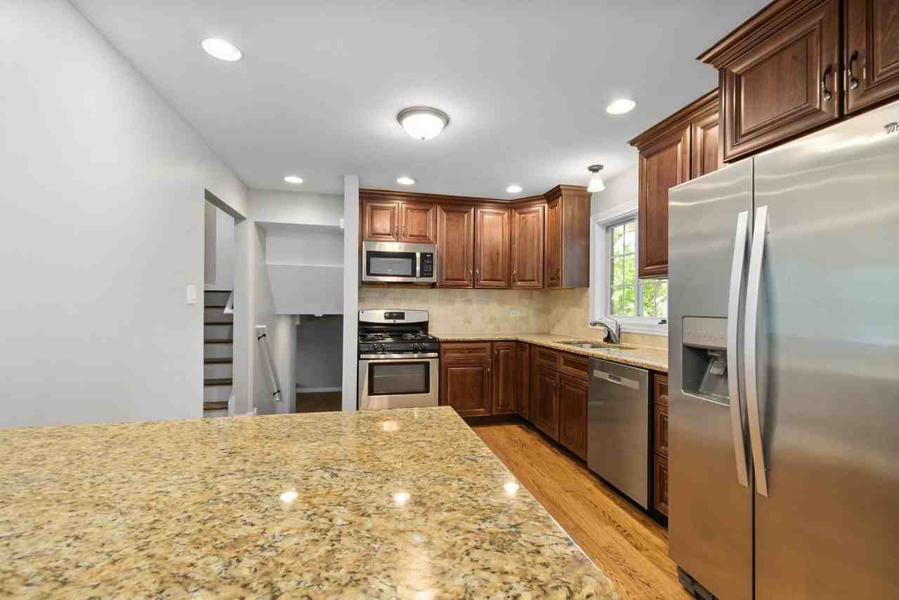 433 Hackberry Rd - Photo 5 of 27