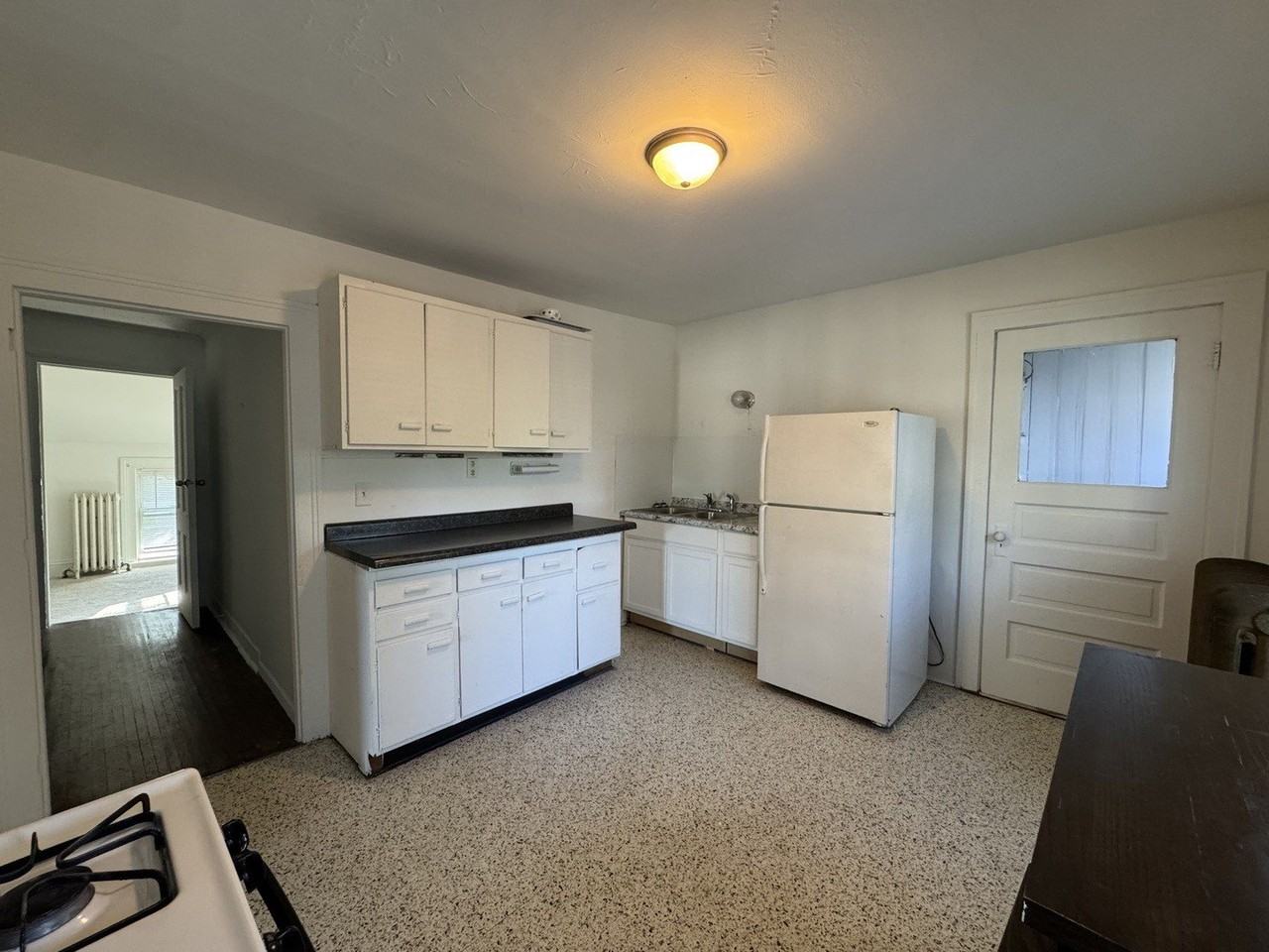 159 N 4th St #2 - Photo 5 of 8