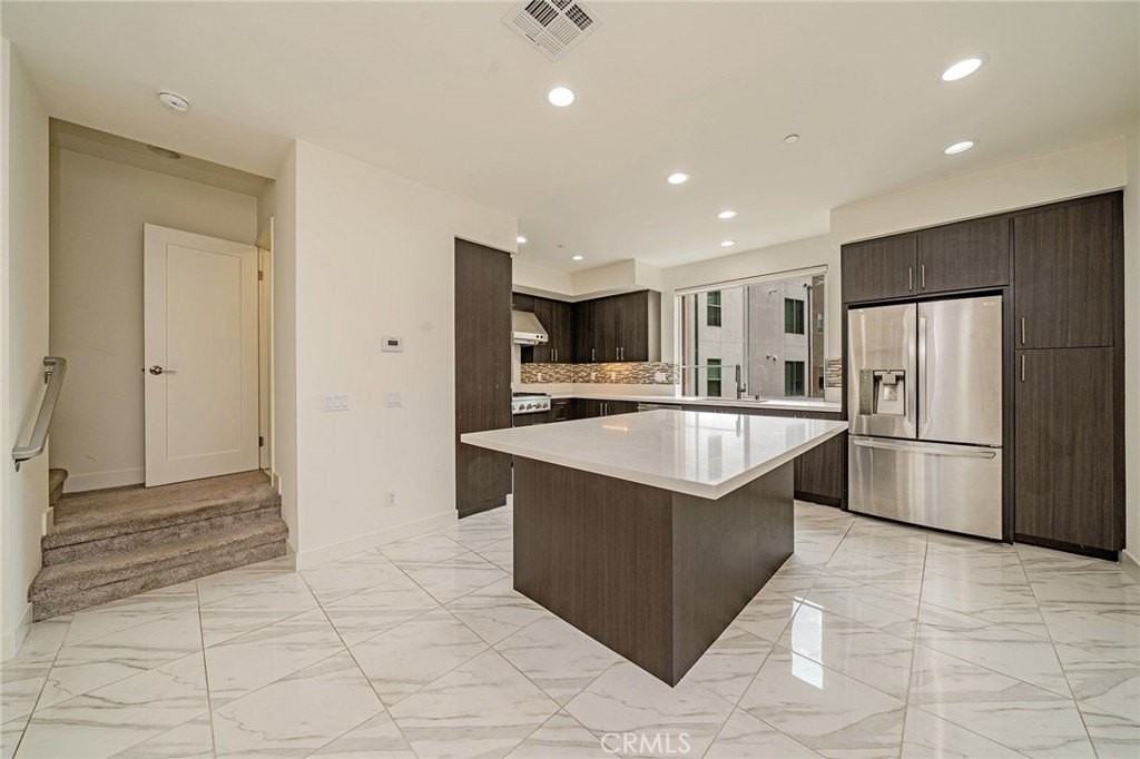 248 Rockefeller - Photo 6 of 6