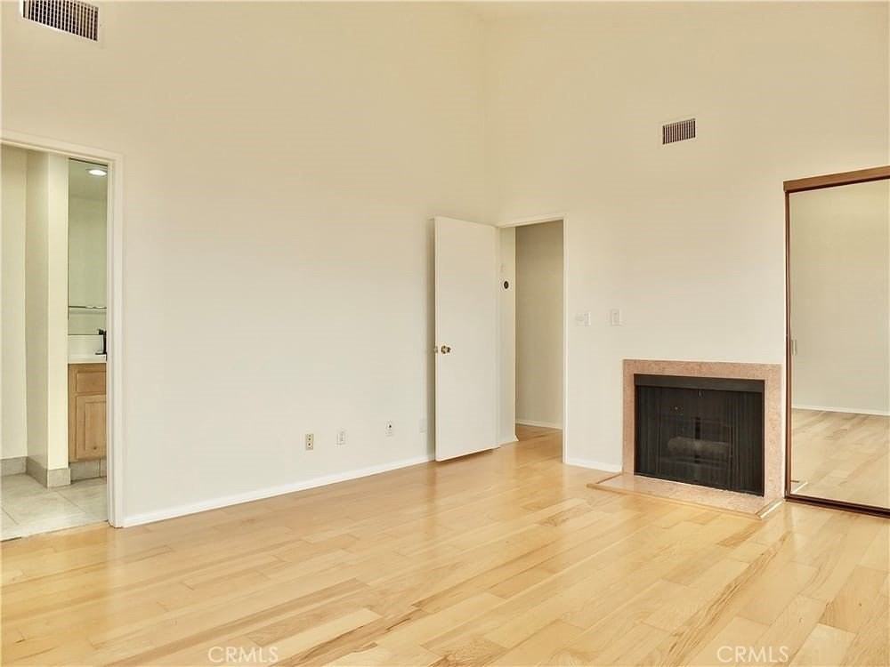 2230 Ohio Ave #1 - Photo 6 of 17