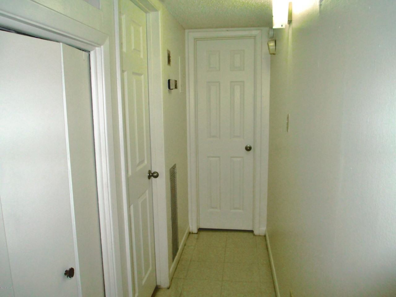 115 E Terrace Ave #26 - Photo 6 of 11