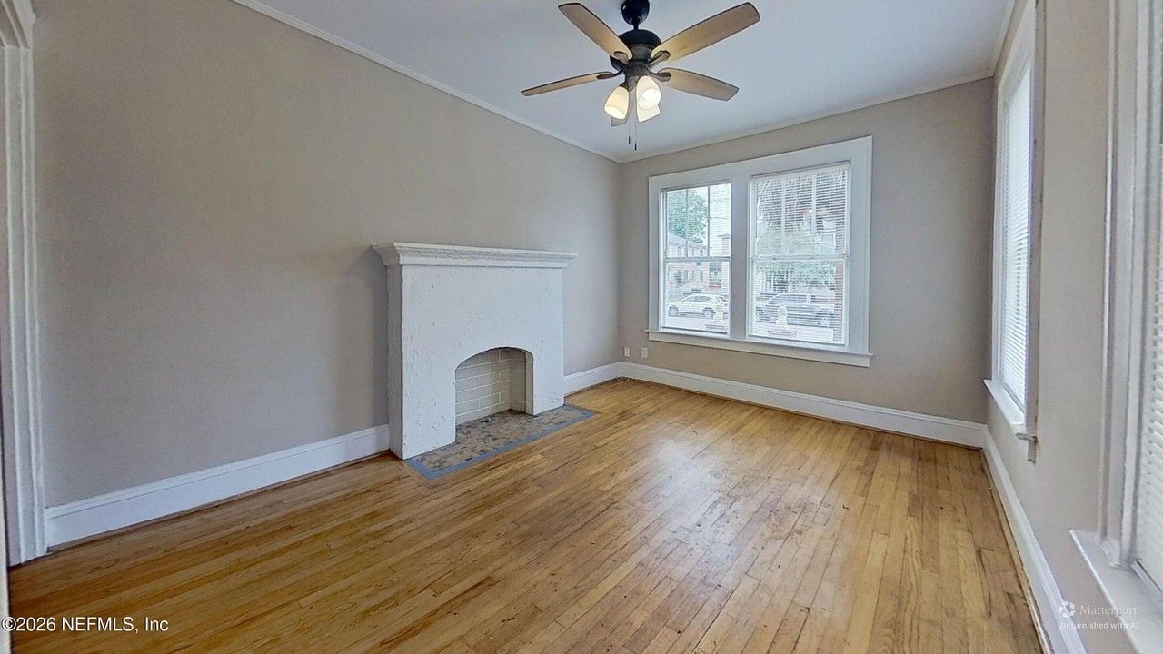 2619 College St #2 - Photo 4 of 12