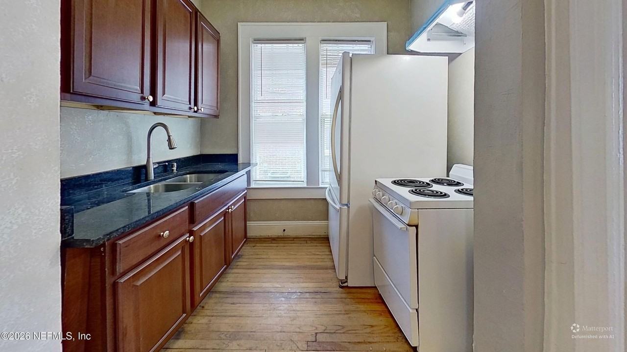2619 College St #2 - Photo 5 of 12