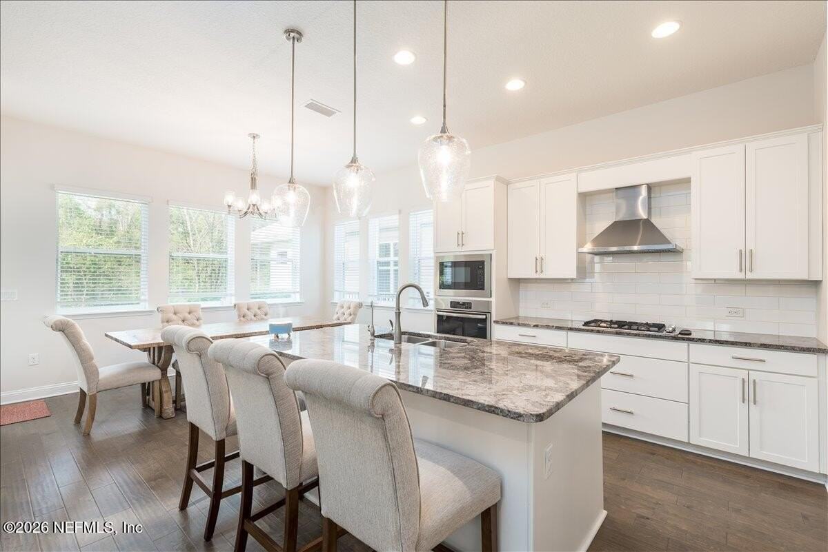 516 Vista Lake Cir - Photo 6 of 40