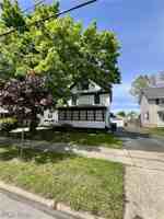 featured image of 2110 12th St Sw