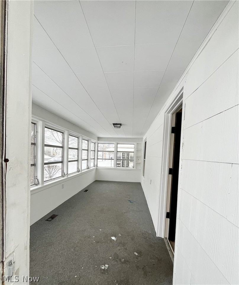 2110 12th St Sw - Photo 3 of 45