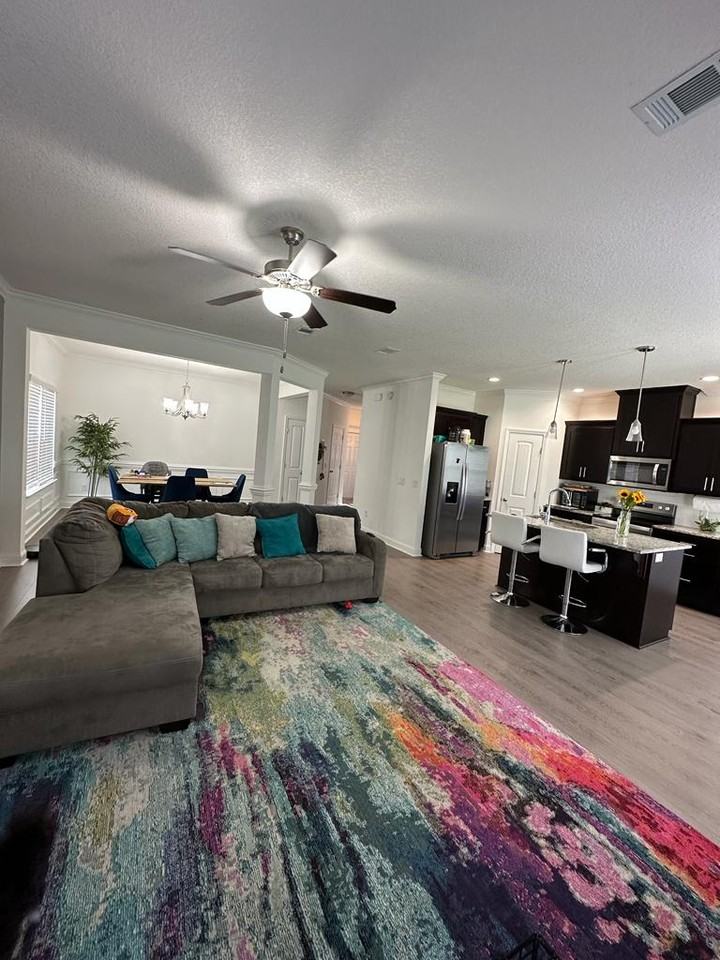 673 Fairview Cir #1 - Photo 5 of 20