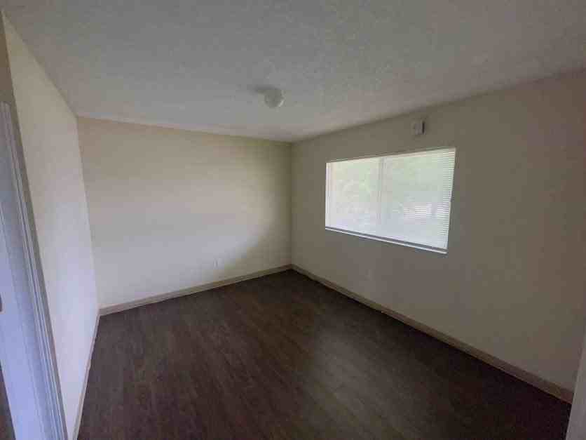 3001 C.R. Smith StreetUnit 26 #26 - Photo 3 of 9