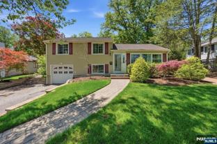 12 Willis Dr - Photo 1 of 1
