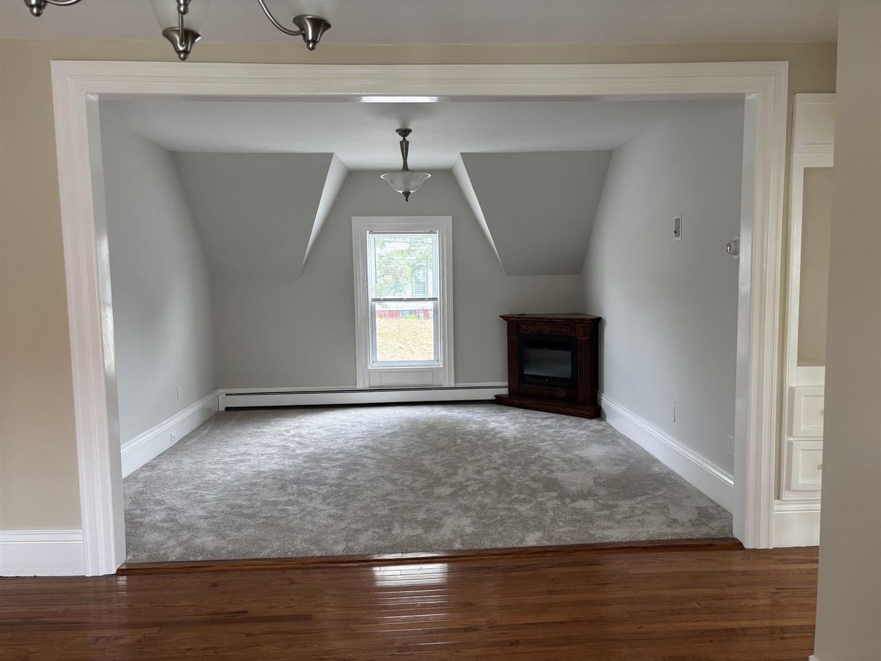 336 E High St - Photo 6 of 28