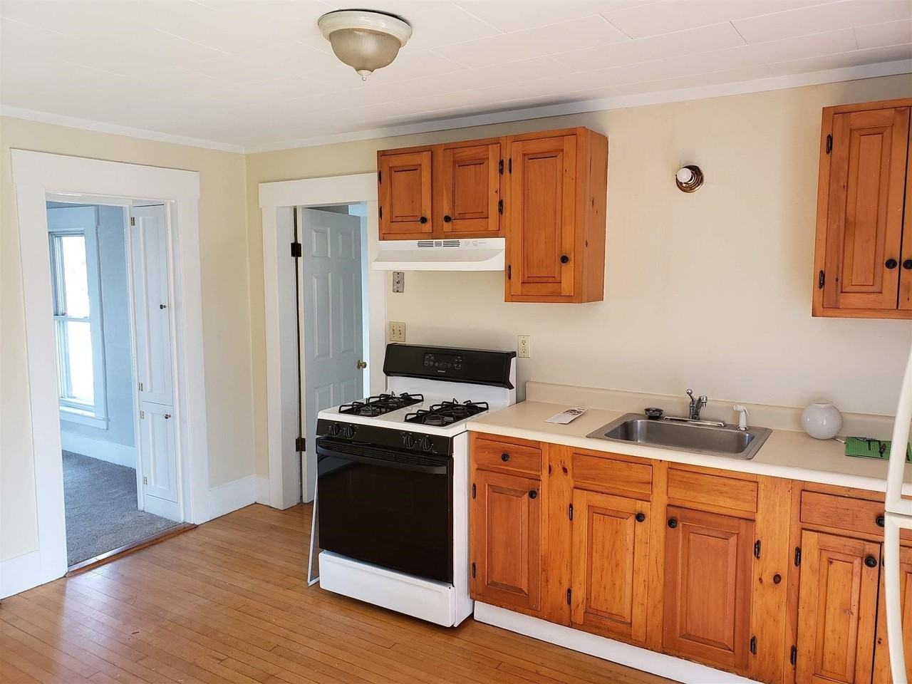 68 Charles St #A - Photo 3 of 21