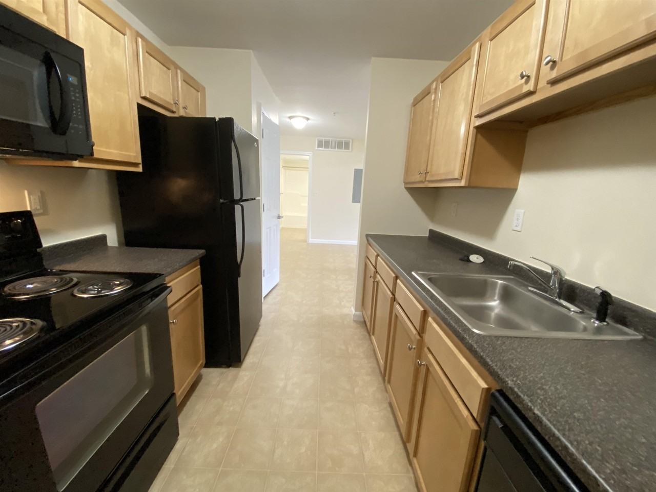 10 Sentinel Ct #306 - Photo 7 of 40
