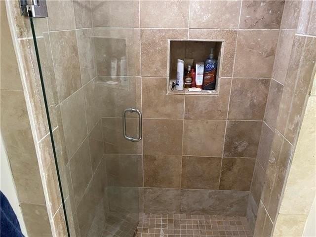 1511 Robert St #1-2 - Photo 6 of 17