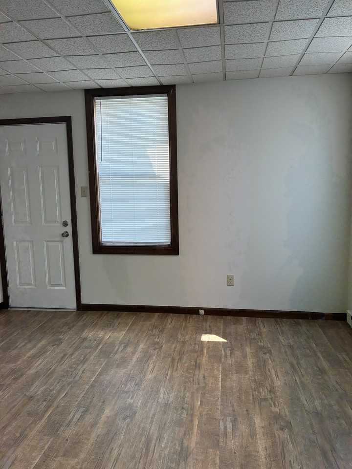 2711 Walnut St #2711-1 - Photo 6 of 10