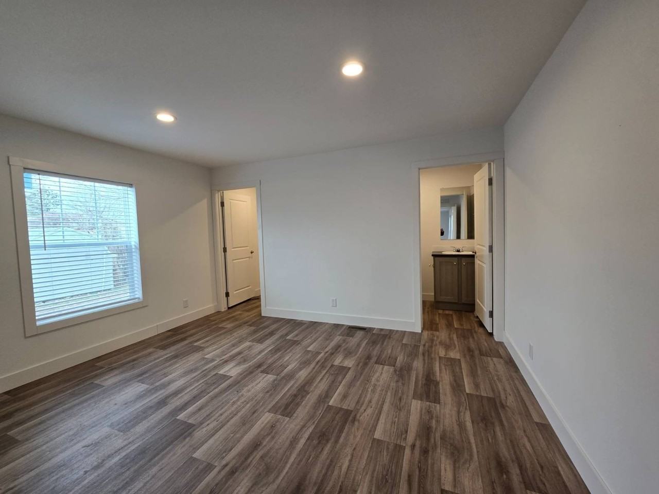 104 Mercury St #104 - Photo 6 of 11