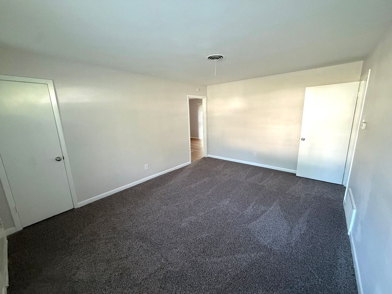 7842 Overridge Dr - Photo 2 of 17