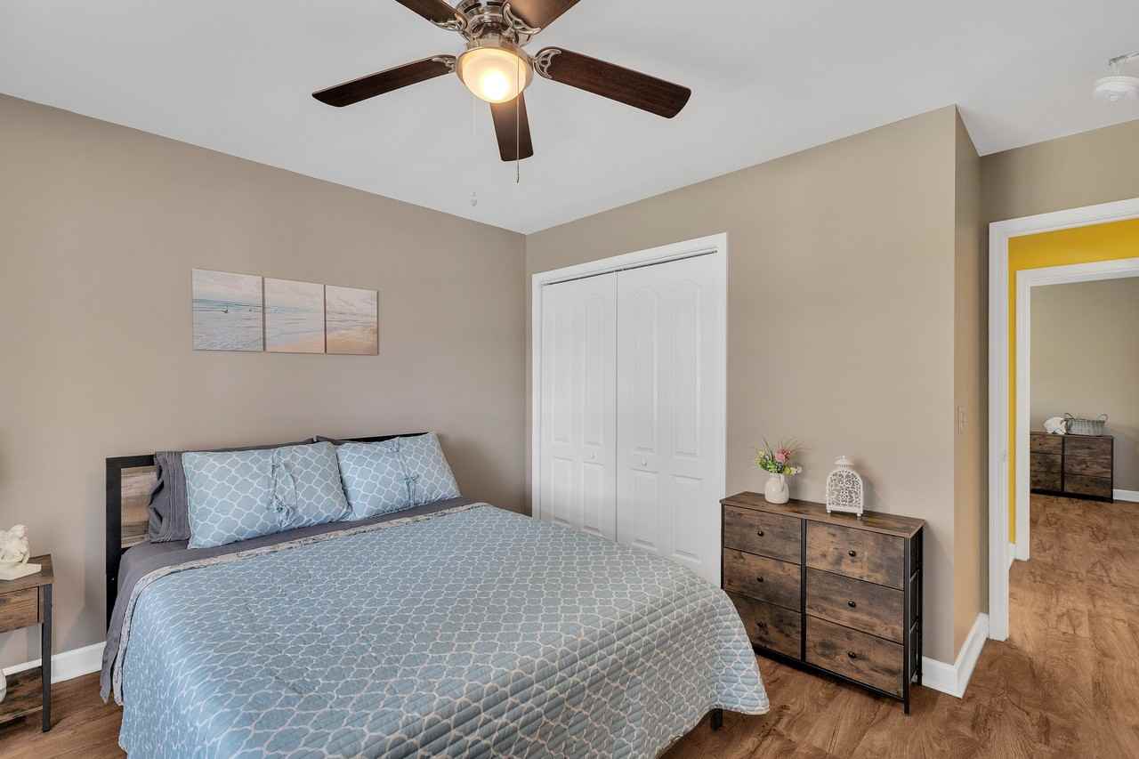 117 Oyster Landing Drive #1 - Photo 4 of 21