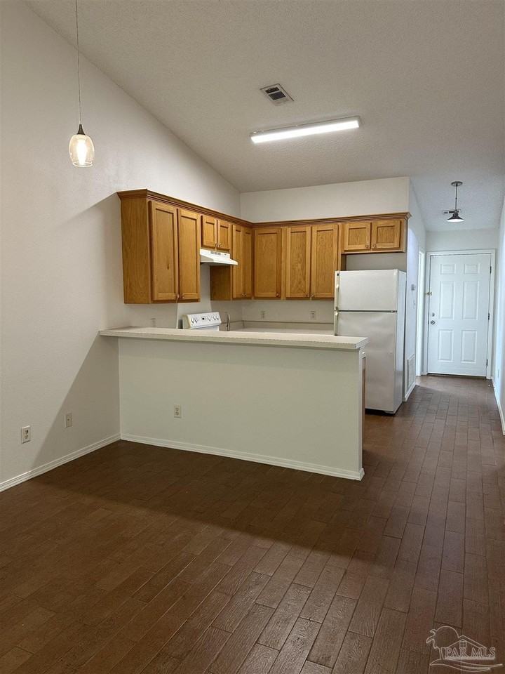 5602 W Shore Dr #B - Photo 6 of 18