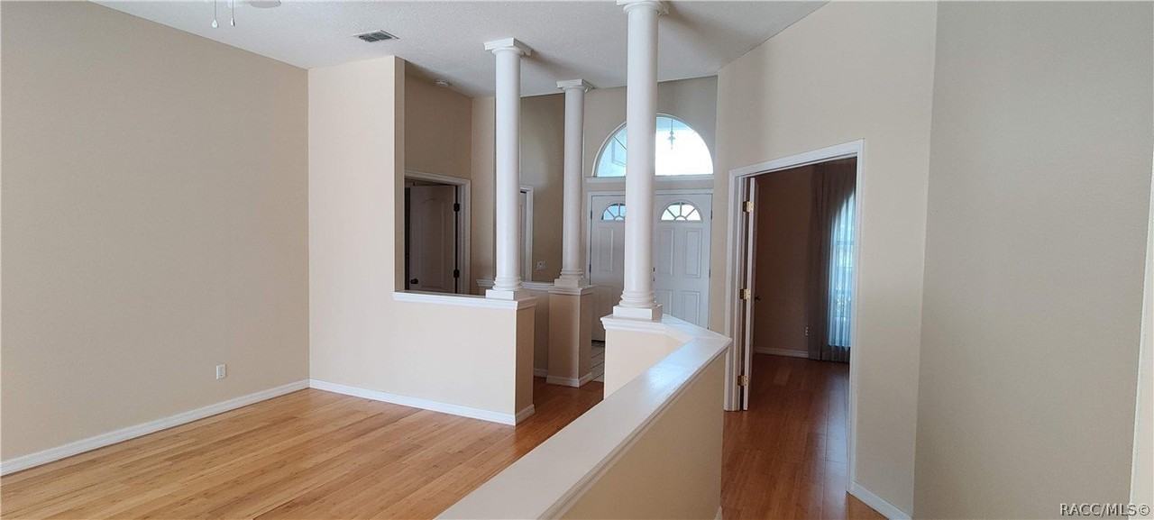 823 N Cherry Pop Dr - Photo 5 of 29