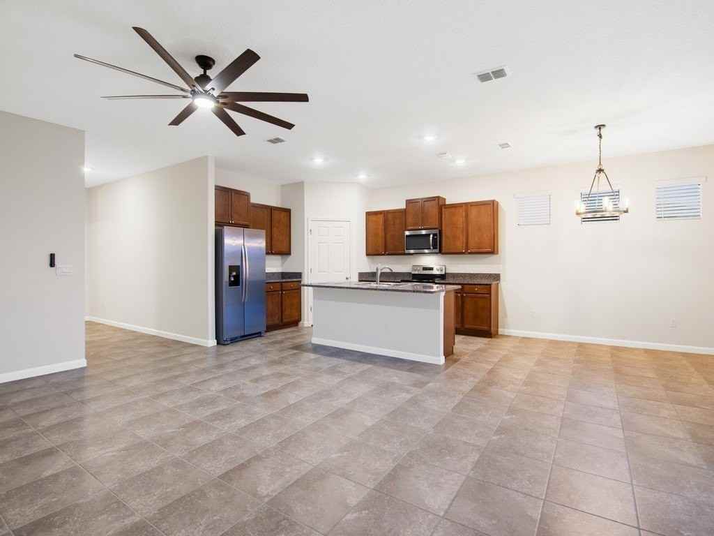 6780 Canterbridge Dr - Photo 6 of 35