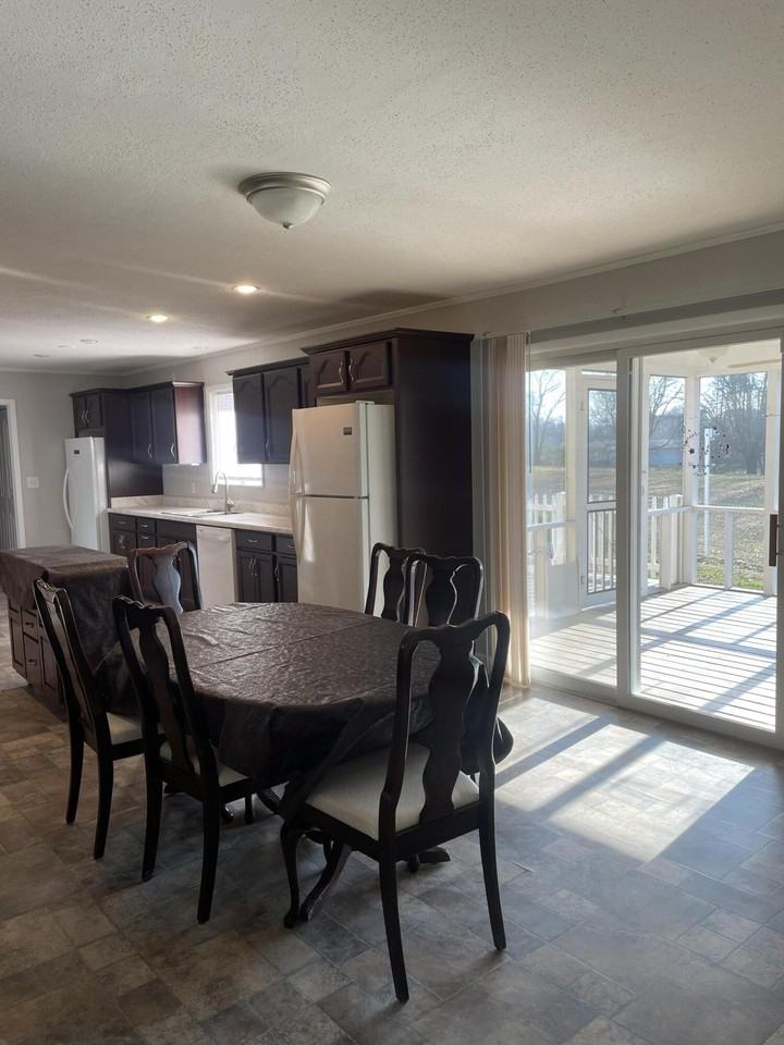 3840 Forestview Dr Nw - Photo 6 of 26