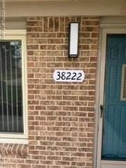 38222 Pinebrook Dr - Photo 4 of 32